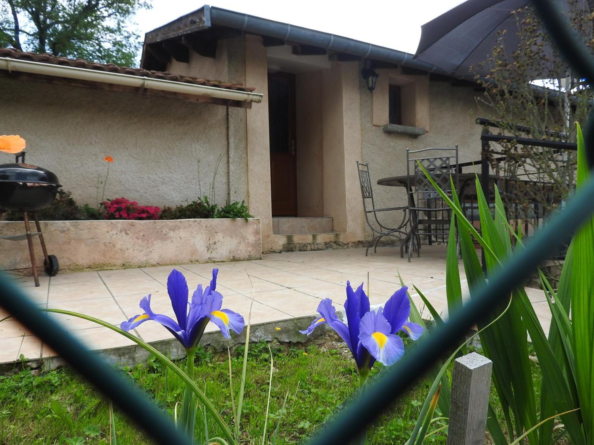 La Charmatiere Villa Haute-Rivoire Exterior photo